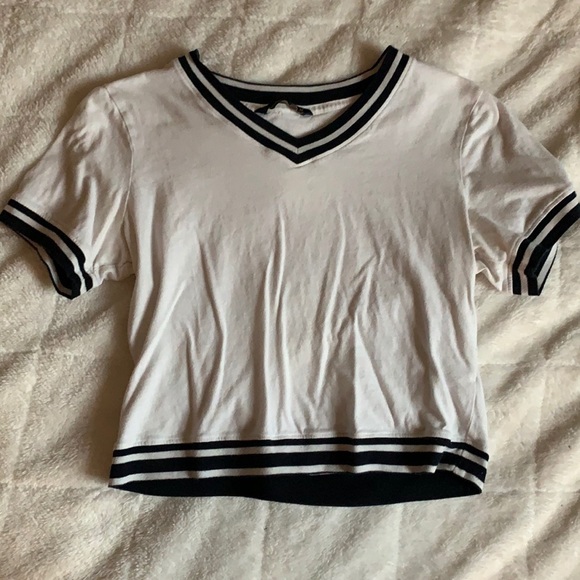 10% OFF SALE!! crop top from abercrombie & fitch! - Picture 1 of 2